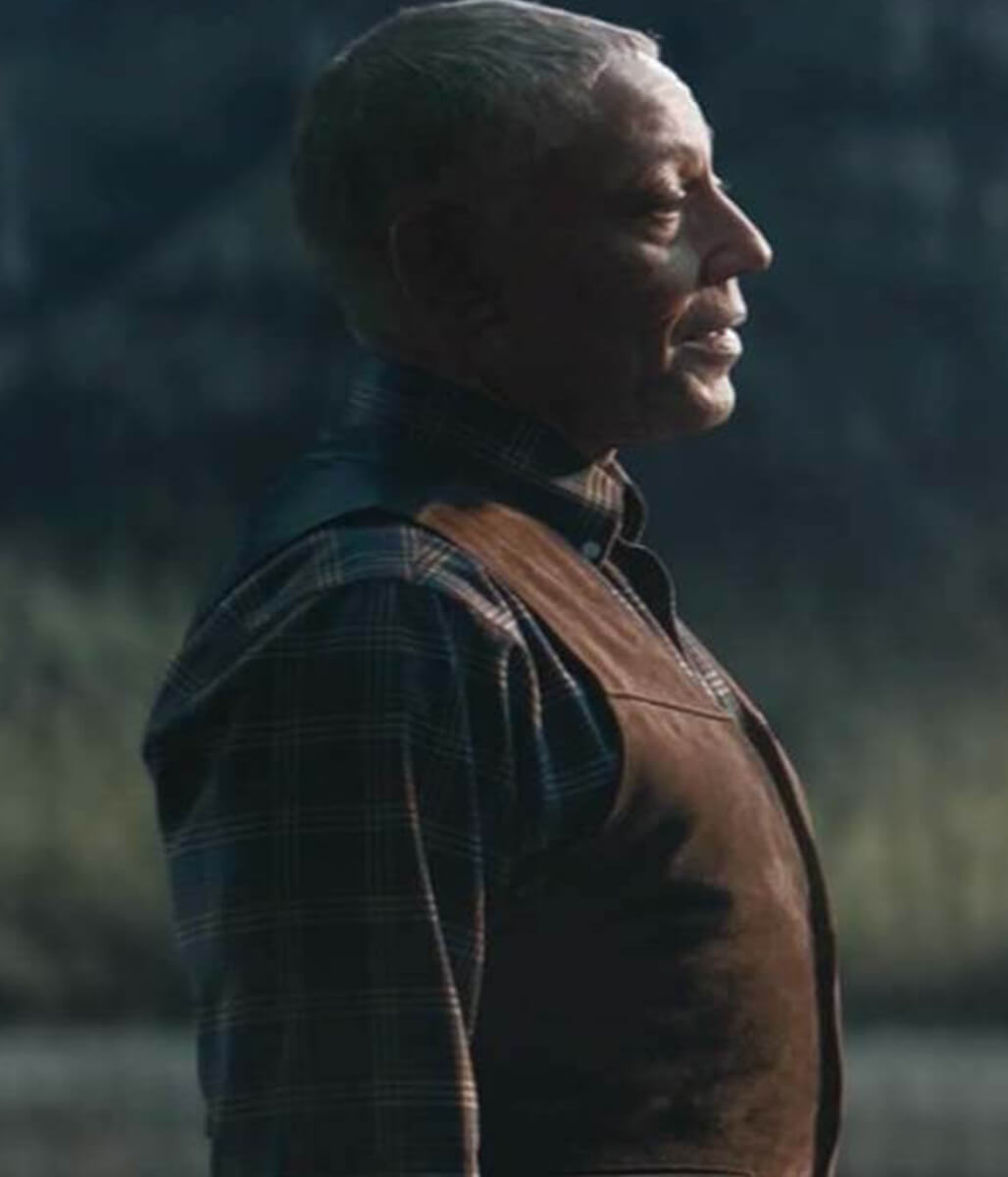 Giancarlo Esposito The Electric State 2025 Suede Vest