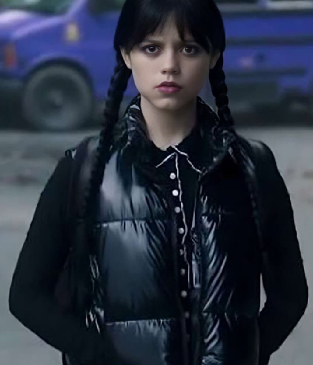 Jenna Ortega Wednesday S02 Black Parachute Vest