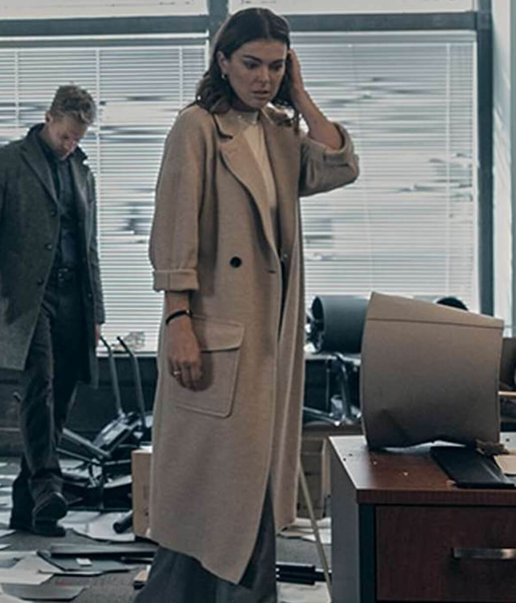 Karla Dixon Reacher S02 Beige Wool Trench Coat