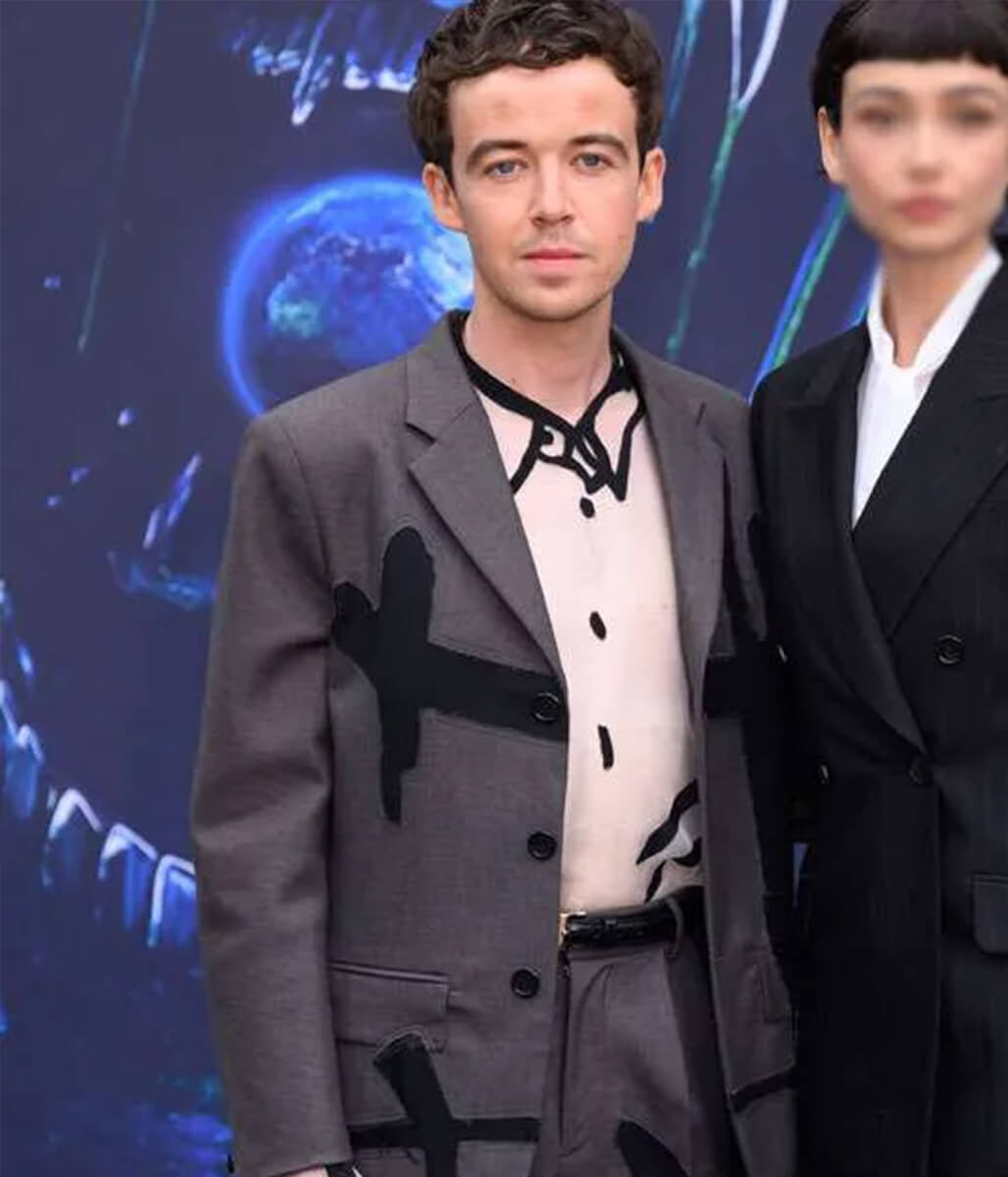Alex Lawther Alien Earth 2025 Grey Cotton Coat