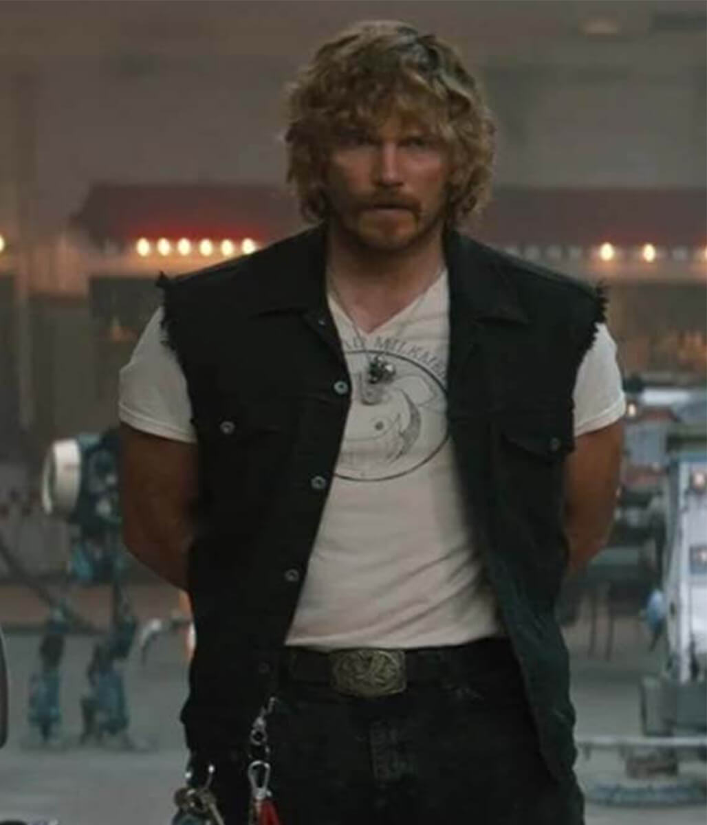 Chris Pratt The Electric State 2025 Keats Cotton Vest