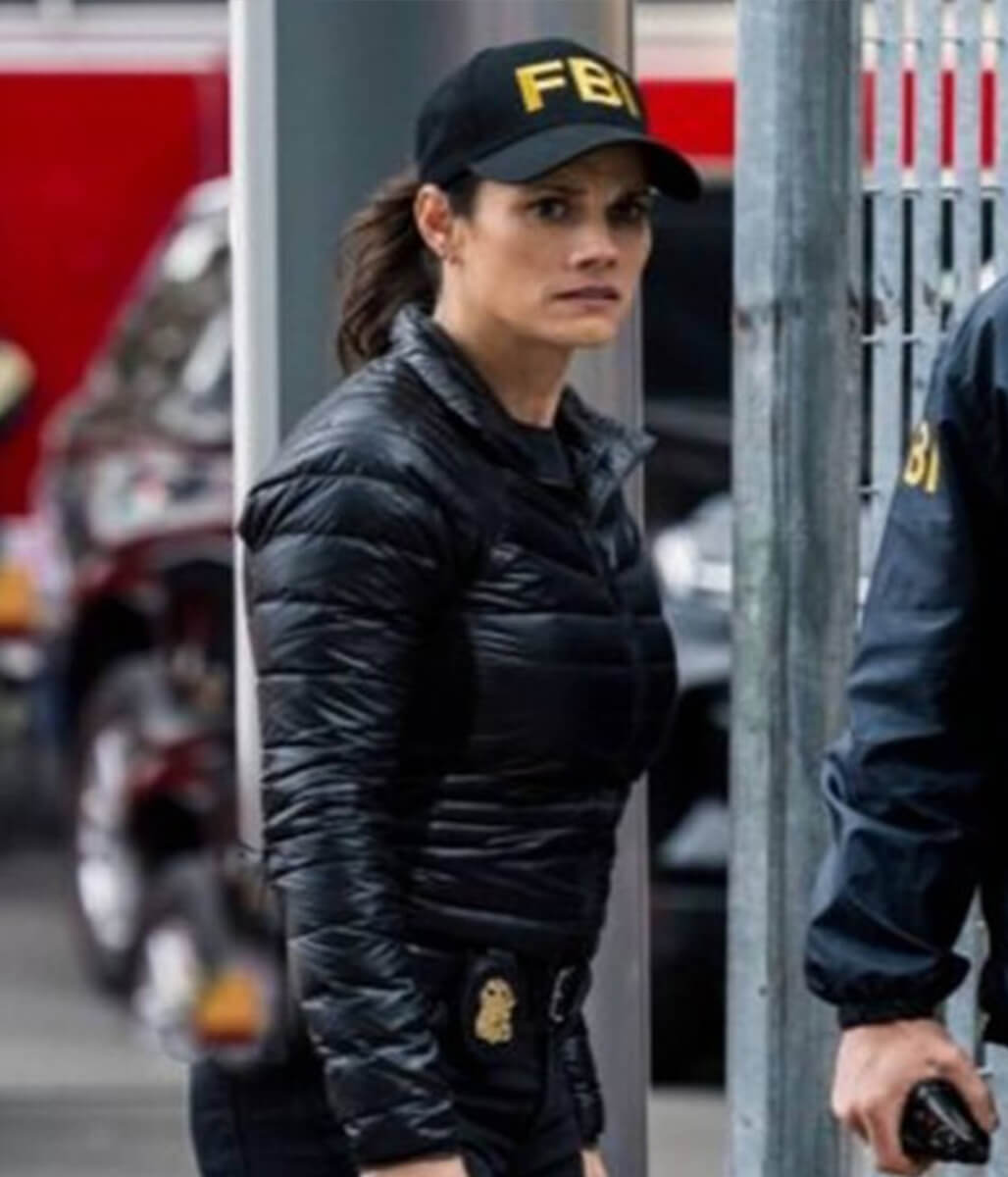 CIA 2026 Maggie Bell Black Puffer Jacket