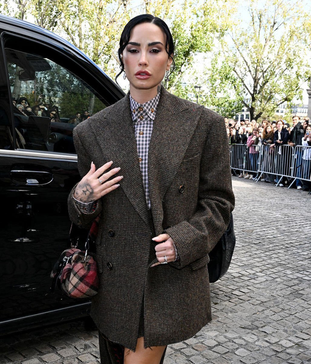Demi Lovato Paris Fashion Week 2025 Brown Wool Blazer