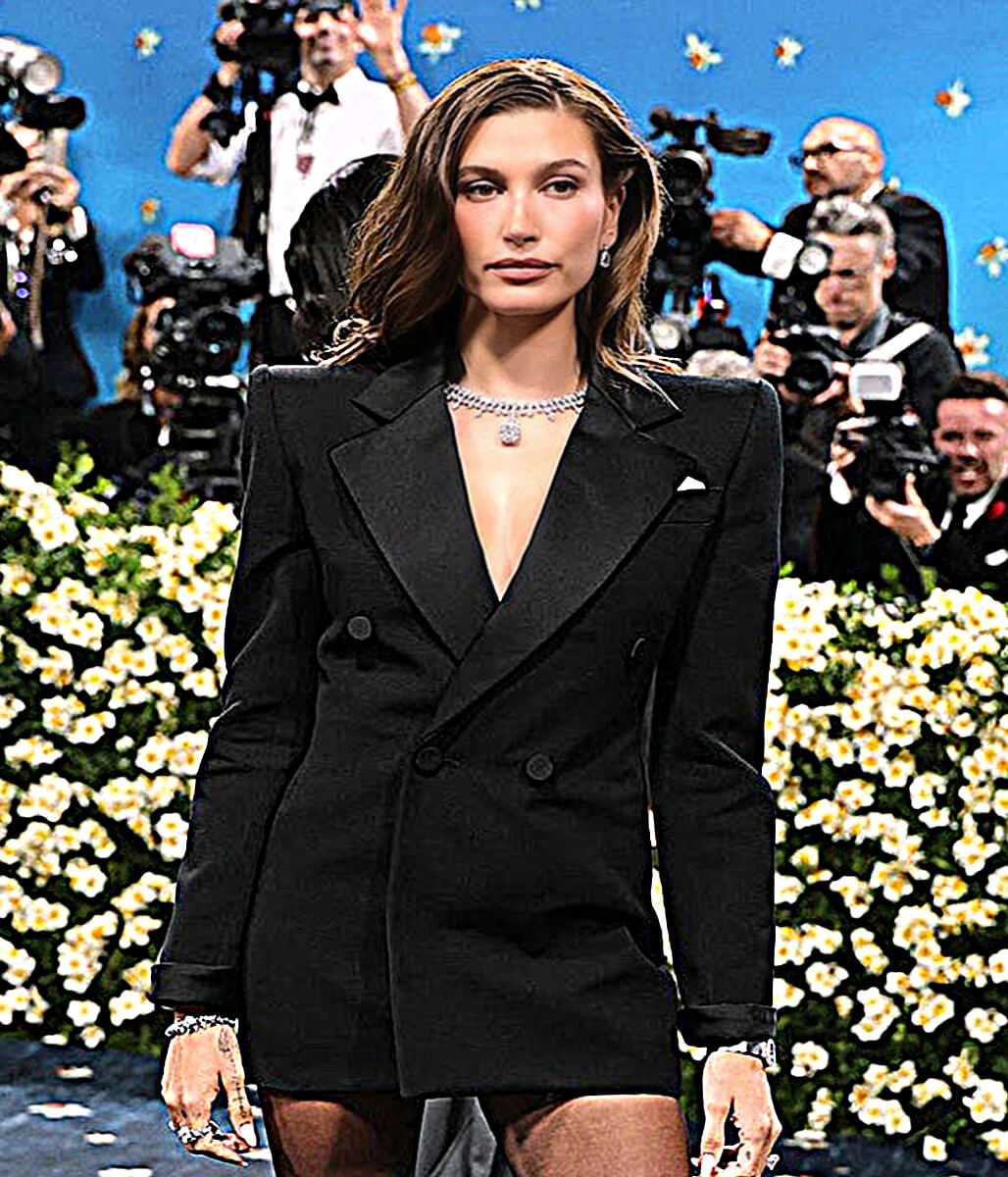 Hailey Bieber Met Gala 2025 Black Wool Blazer