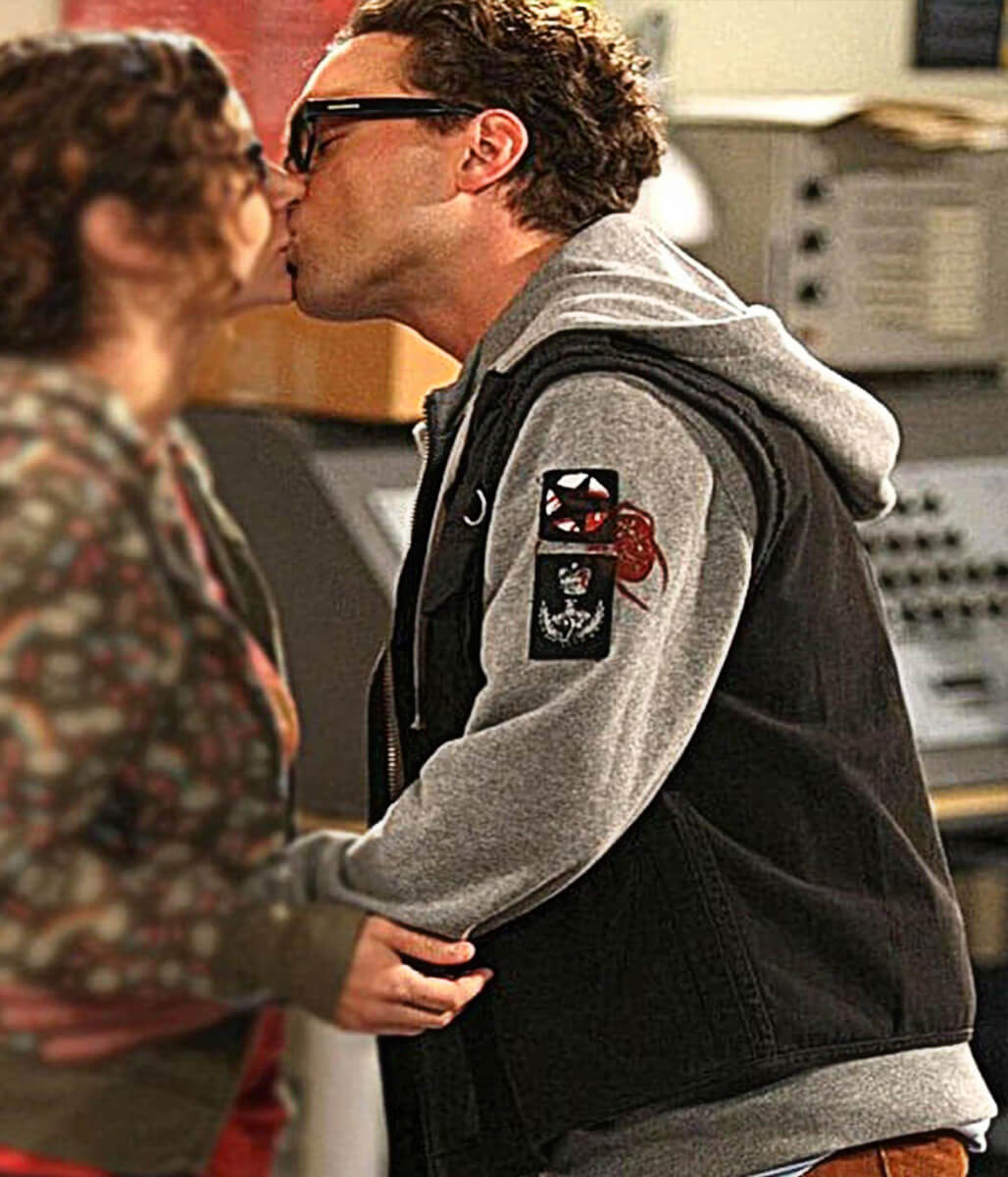 Johnny Galecki Big Bang Theory S02 Black Cotton Vest