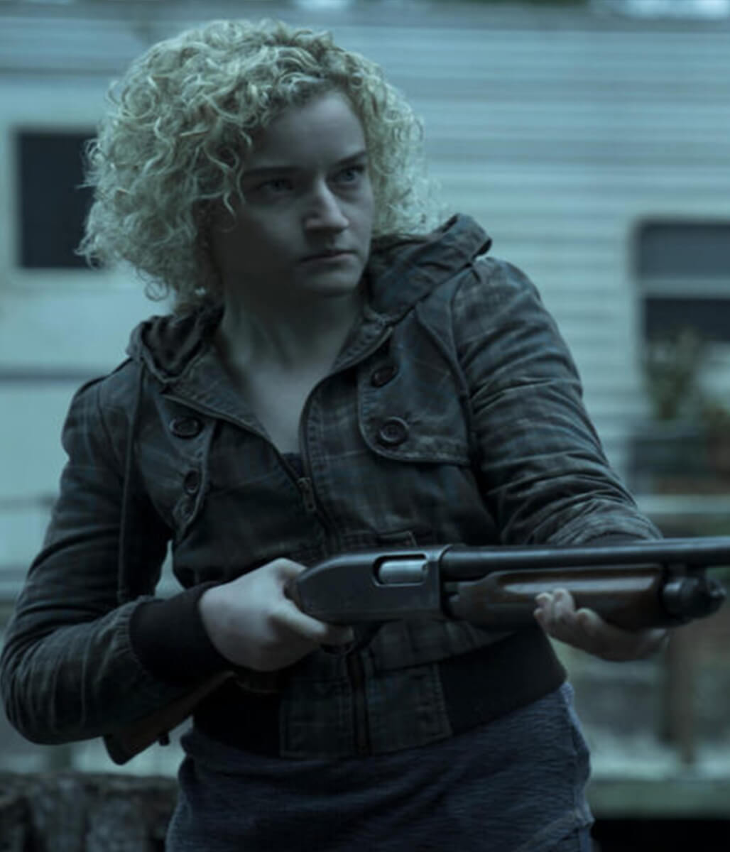 Julia Garner Ozark S02 Ruth Langmore Plaid Hooded Jacket