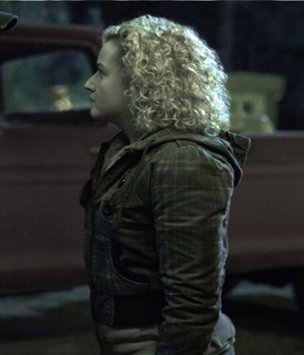 Julia Garner Ozark S02 Ruth Langmore Plaid Hooded Jacket