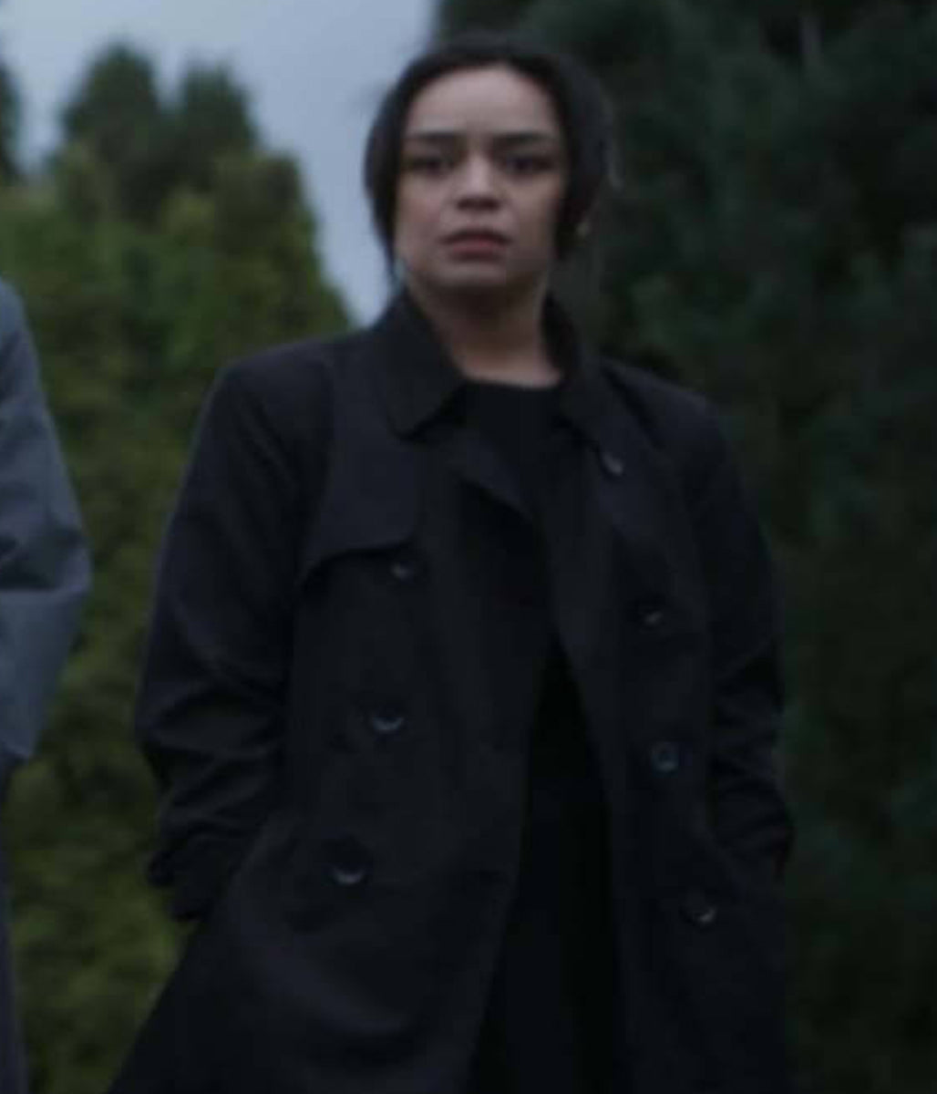 Kaitlyn Santa Juana Final Destination Bloodlines Cotton Coat