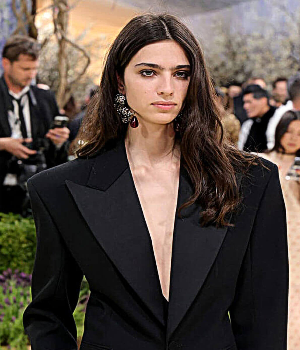 Loli Bahia Met Gala 2026 Black Wool Blazer