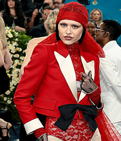 Met Gala 2026 Amelia Gray Red Tuxedo Jacket