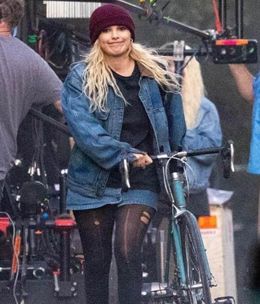 Millie Bobby Brown The Electric State 2025 Michelle Denim Jacket