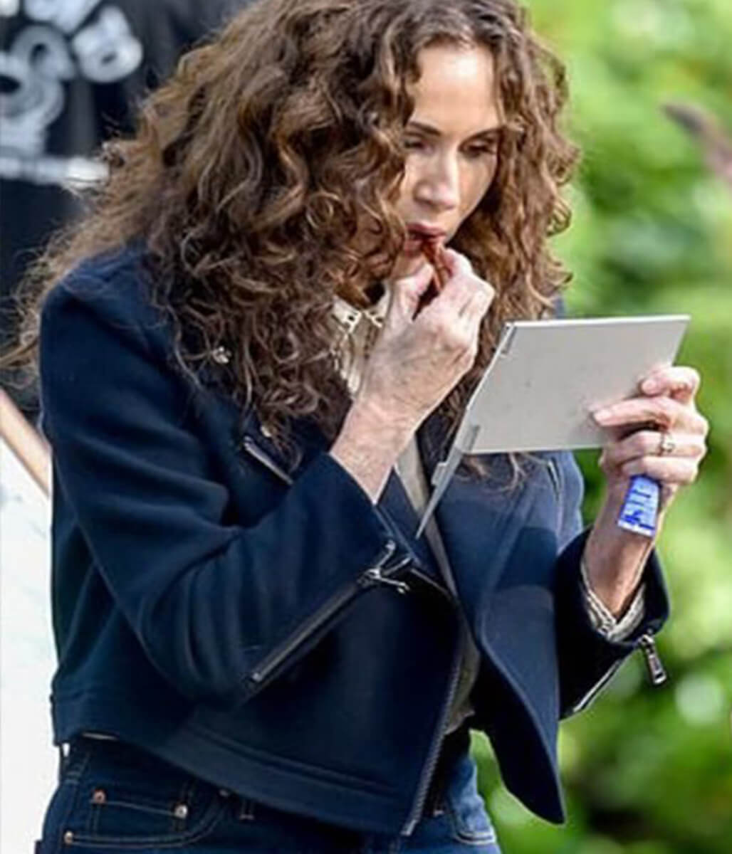 Run Away S01 Minnie Driver Black Wool Jacket