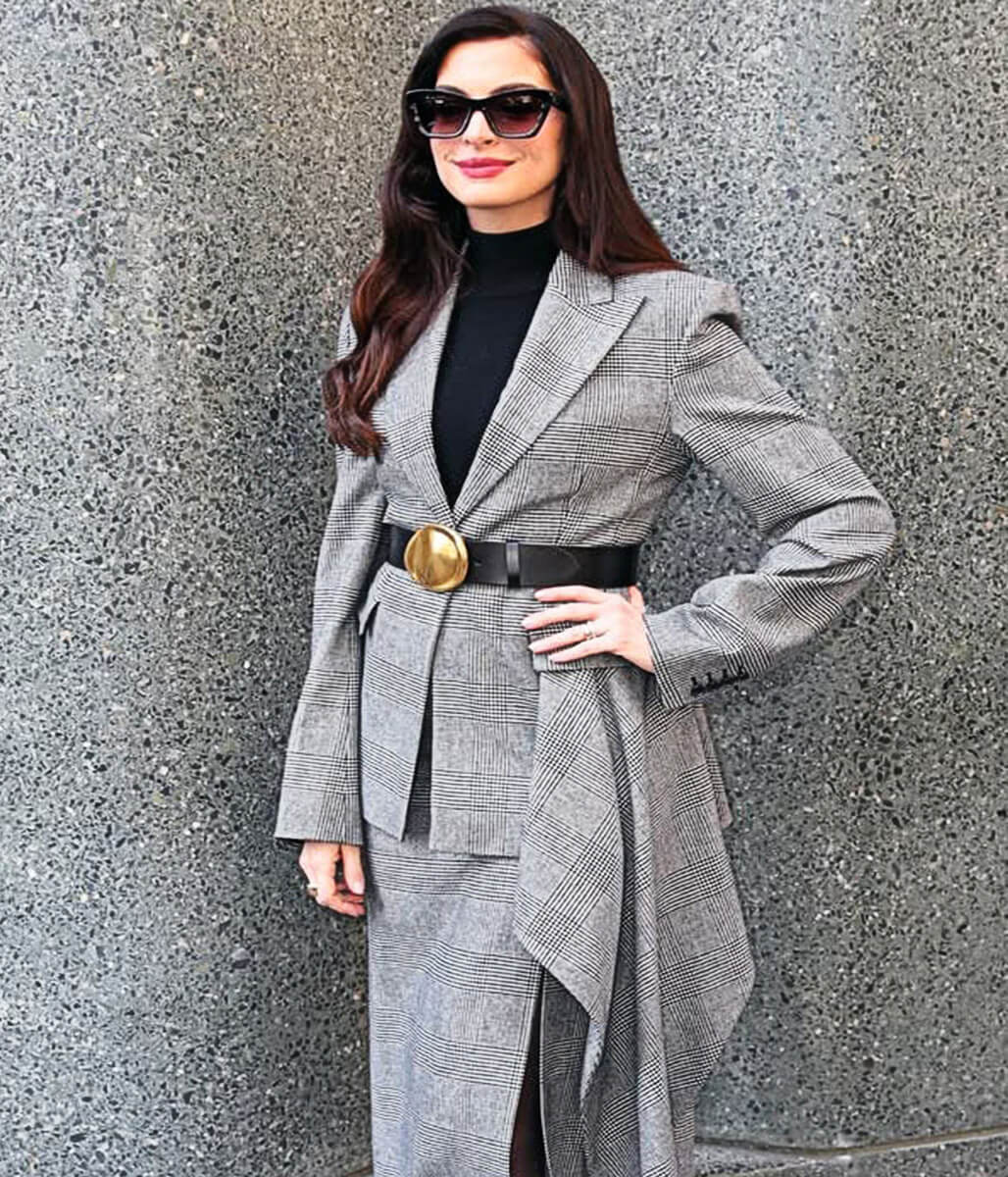 The Devil Wears Prada 2 Anne Hathaway Grey Suit Blazer