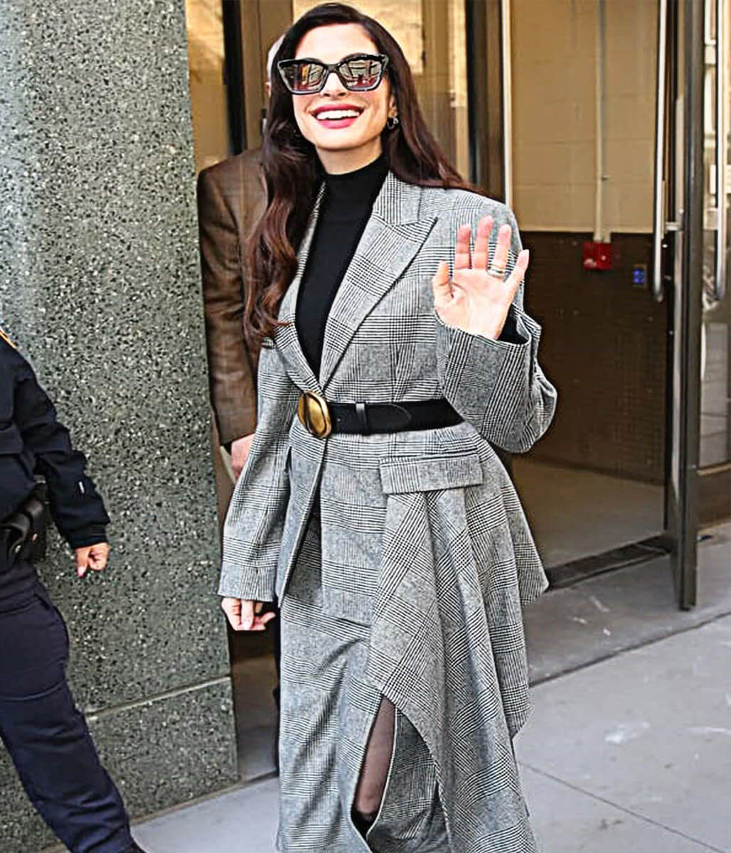 The Devil Wears Prada 2 Anne Hathaway Grey Suit Blazer