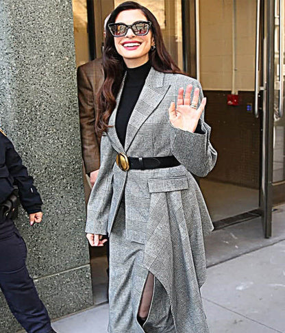 The Devil Wears Prada 2 Anne Hathaway Grey Suit Blazer