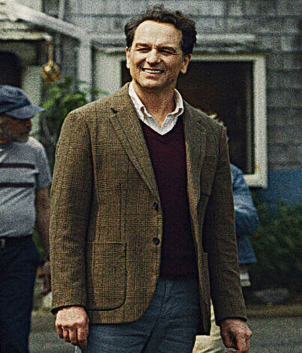 Widows Bay S01 Mathew Ryhs Brown Plaid Blazer