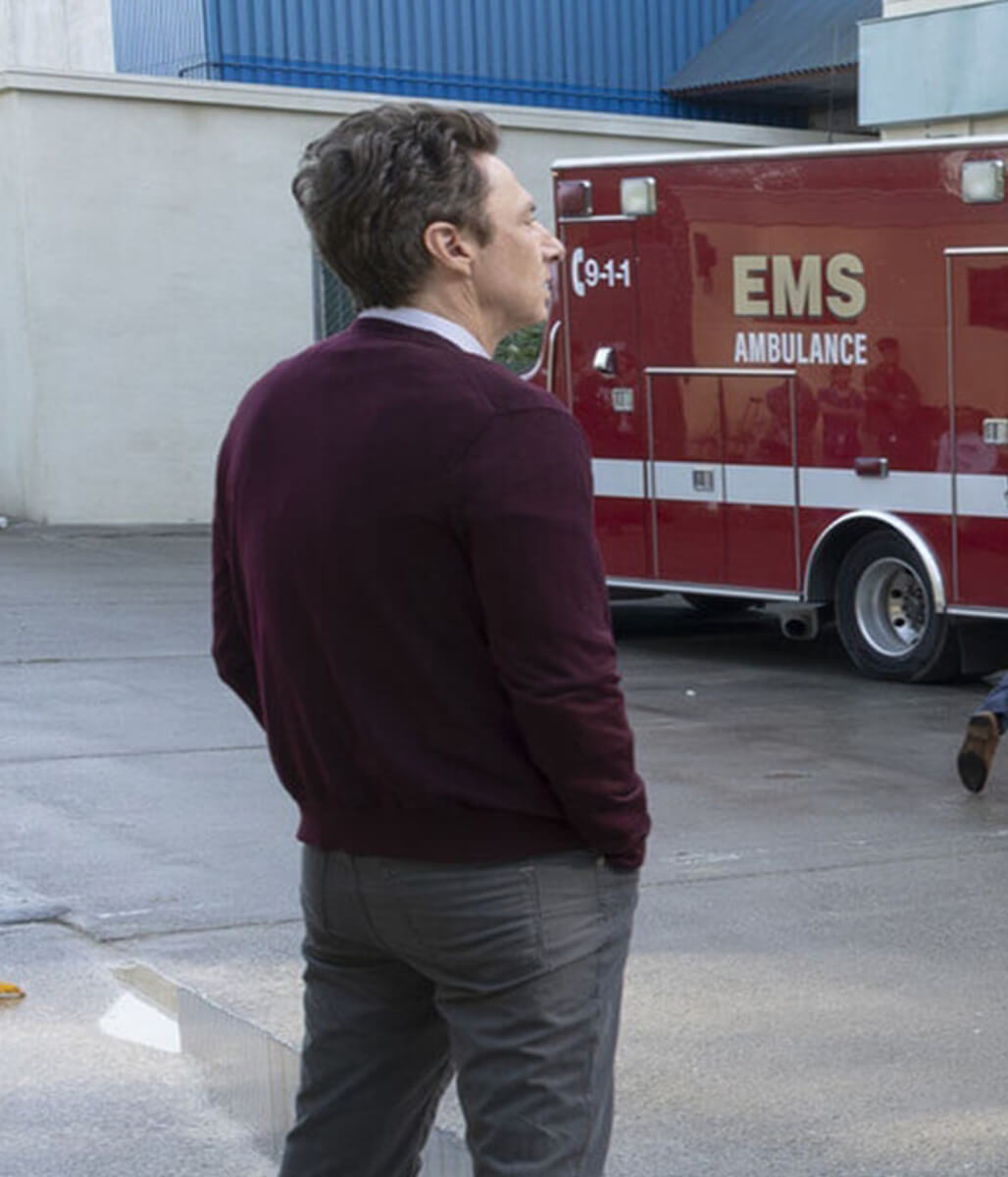 Zach Braff Scrubs S01 Maroon Cardigan Jacket